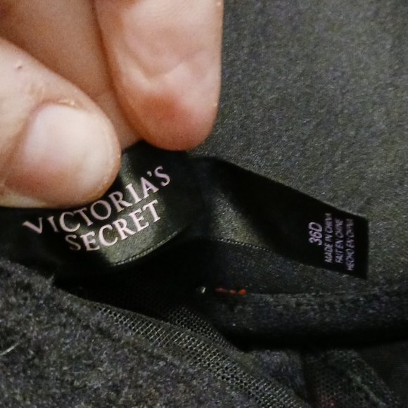 Never worn Victoria Secret corset size 36D - Picture 12 of 12